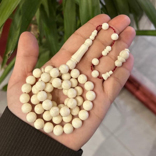 بكلايت تمليكة ( ابيض بخيط احمر )