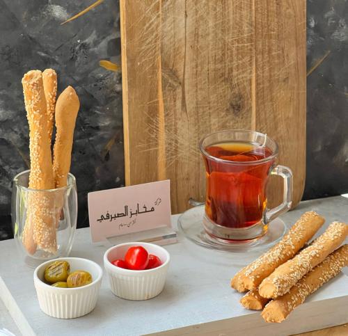 شابوره مبرومه ابيض