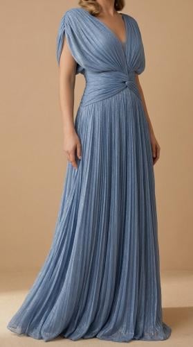 فستان خصر مزموم بكسرات