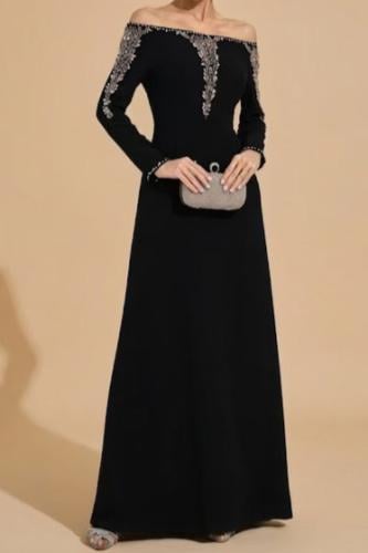 فستان سهرة كريب أسود