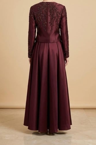 طقم سهرة قطعتين جاكيت وتنورة