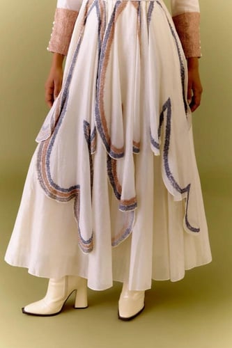 فستان هندي سحابة عاجي