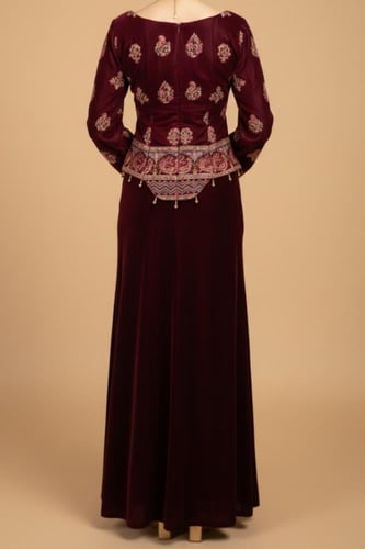 تيور مخمل عنابي