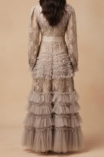 فستان دانتيل بني كشكش