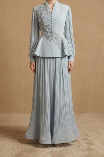 طقم أثينا السماوي جاكيت بيبلم مطرز مع تنورة بليسيه