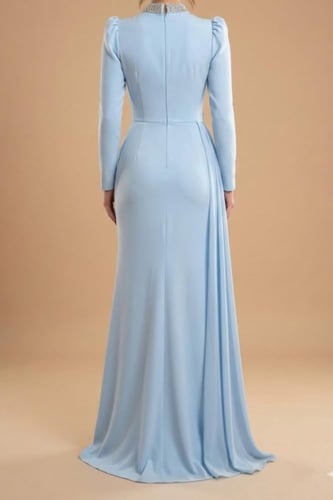 فستان سهرة كريب مطرز فصوص