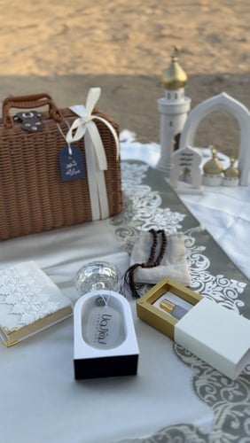 حقيبة الخيزران الوسط