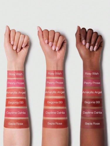 شجلام احمر الخدود باليت فلوش فلورال