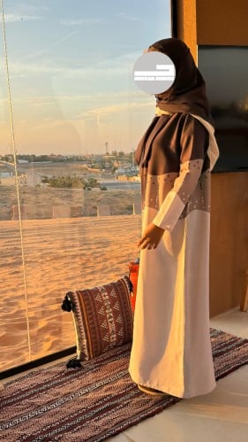 عباية بتدرجات ألوان البيج والبني - كود #205