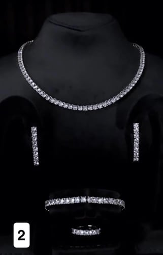 طقم التنس دقة الألماس ولمعته JR109