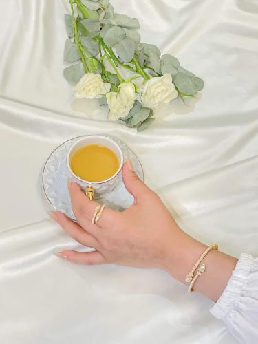 طقم مطلي ( أسوارة + خاتم ) ومزينه باللولو