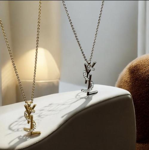 سلسال مستوحى من سان لوران مطلي ذهب لون ذهبي او فضي