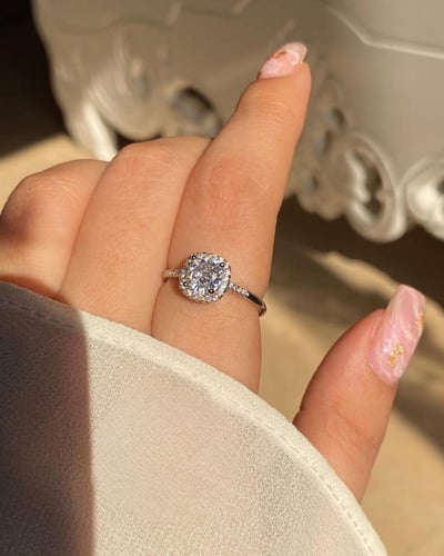 خواتم مطليه مرصعه بالزريكون شبيه الألماس