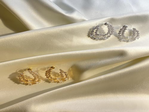 حلق زركون مطلي