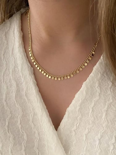 سلسال مطلي ذهب عيار ١٤ ناعم مع تعليقات بشكل دوائر...