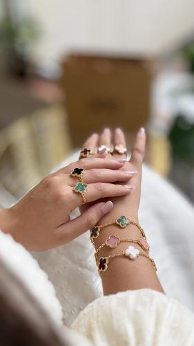 خواتم مستوحى من ماركة مطلية ذهب .