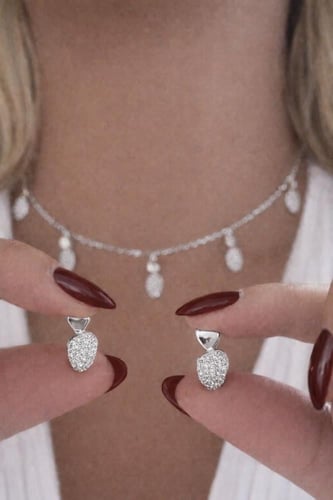 طقم شوكر مع حلق مستوحى من APM ذهبي وفضي مطلي بالذه...