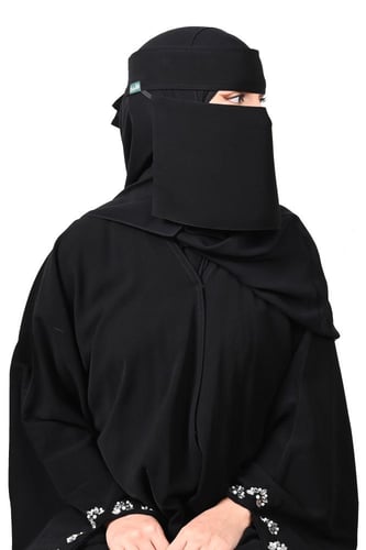 نقاب مطاط مائل