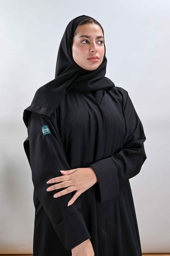 عباية صالونا سادة كم صغير