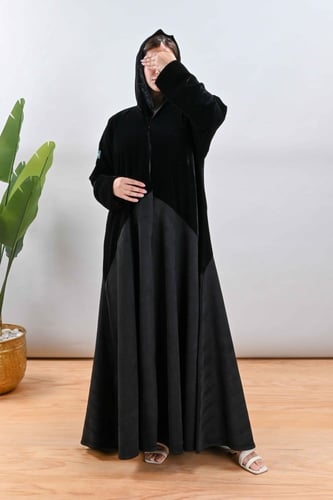 عباية مخمل شتوي بتدخيلة قماش شمواه