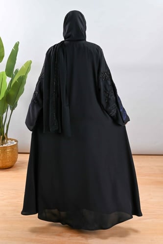 عباية بتطريز يدوي اسود على كحلي