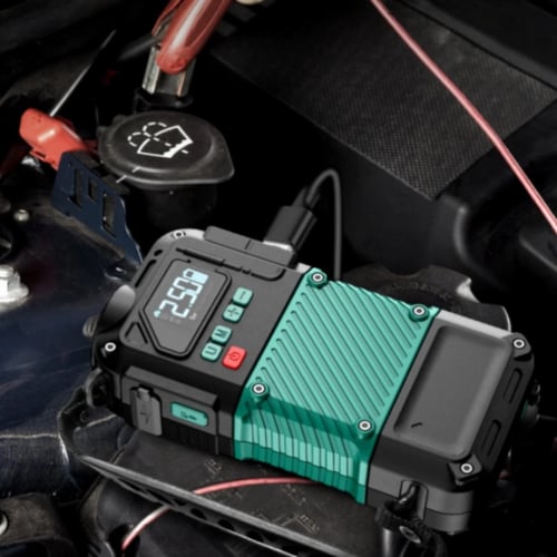 بطارية اشتراك سيارة ومنفاخ هوا كفرات