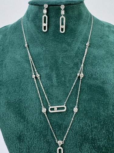 طقم فضي سلسال وحلق زركون مستوحى من ميسيكا