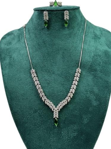 طقم زركون بحجر زمردي فاخر