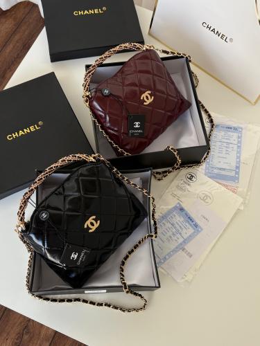 شنطه شانيل اسود - عنابي مع كامل الملحقات