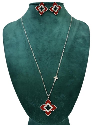 طقم سلسال سبحه مستوحى من فان كليف