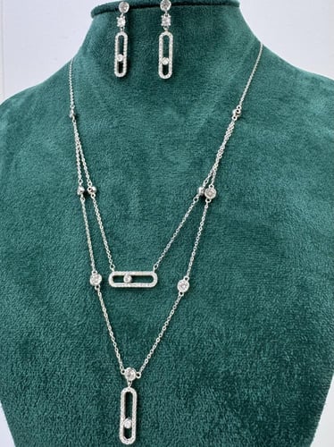 طقم فضي سلسال وحلق زركون مستوحى من ميسيكا