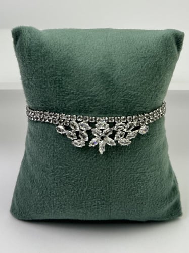 طقم زركون بتصميم أوراق فاخر