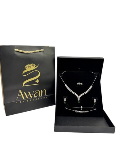 طقم زركون بحجر زمردي فاخر