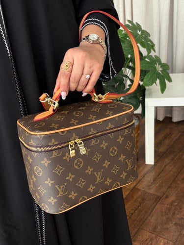 طقم لويس فيتون 3 قطع مع الملحقات