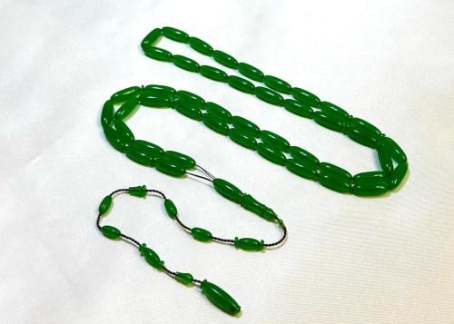 مسباح من مساطر أخضر