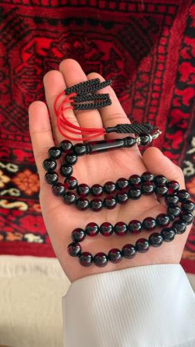 مسباح بكلايت كركوشة – الأسود الملكي بتفاصيل عصرية