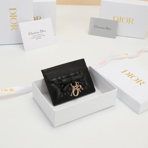 حاملة بطاقات ديور ليدي ديورLady Dior Card Holder
