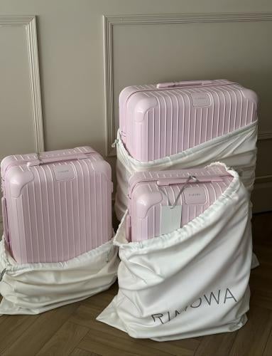 Travel bag from RIMOWA