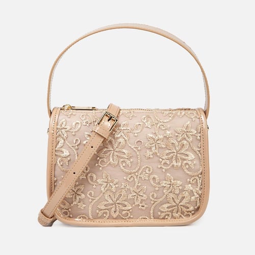 طقم كاجوال باللون الكاكي