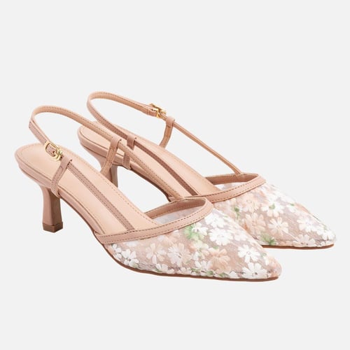 طقم كاجوال باللون الوردي