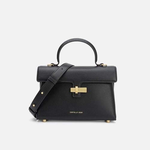 شنطة يد كلاسيك بألوان مختلفة