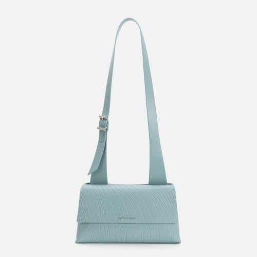 شنطة يومية بالوان مختلفة