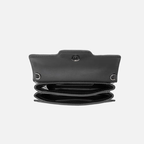 شنطة سهرة بألوان مختلفة