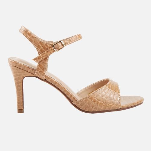 كعب كاجوال بألوان مختلفة