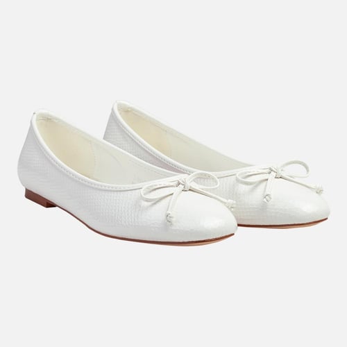 حذاء فلات بألوان مختلفة