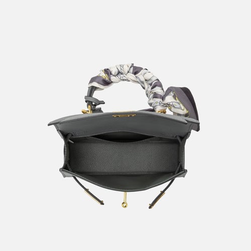 شنطة كاجوال بألوان مختلفة