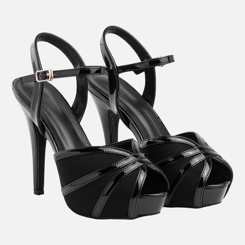 كعب كاجوال بألوان مختلفة