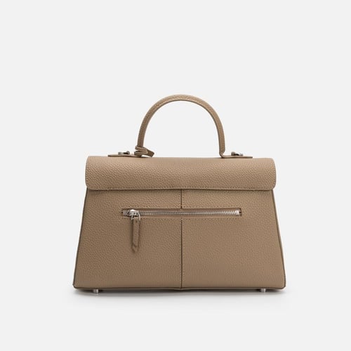 شنطة كاجوال بألوان مختلفة