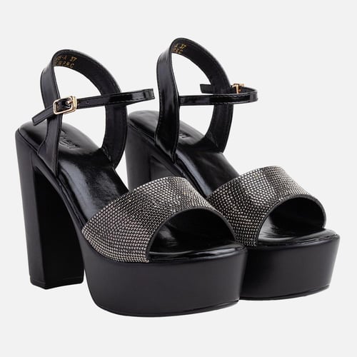 كعب سهرة بألوان مختلفة