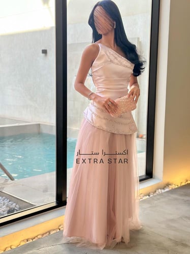 فستان طويل تب